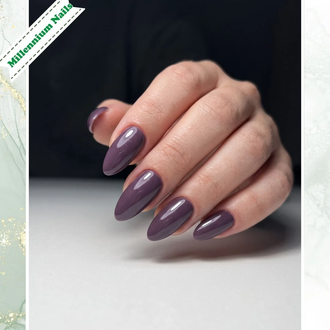 Trending nails art
